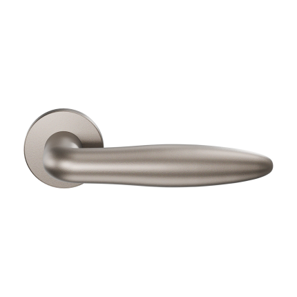 gpf1315-a3-00-pepe-door-handle-on-rose-50x8mm