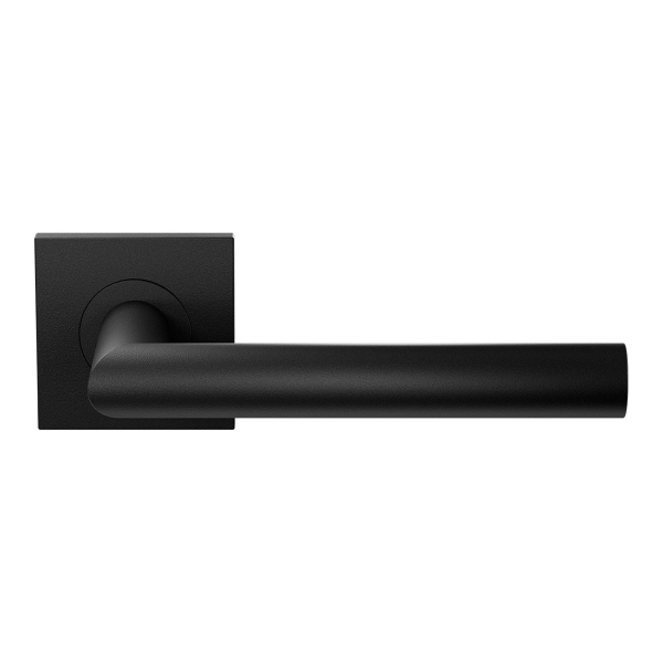 gpf115er-door-handle-on-rose-pointing-right